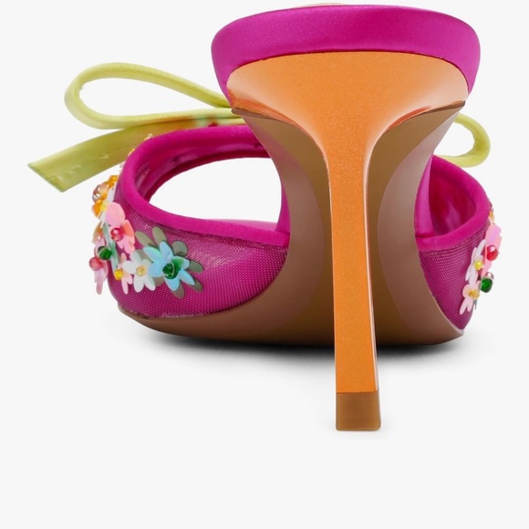 Betsey Johnson Neon 3D Floral Appliqué Open Toe Heels | Size 6.5 - Picture 14 of 15